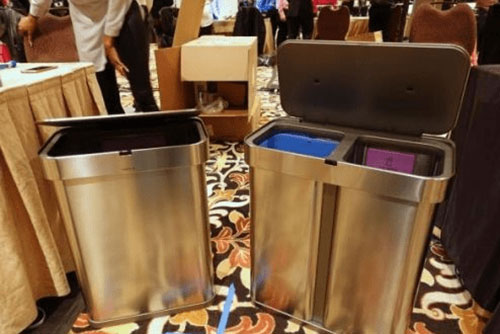 厲害了，可以語音控制的垃圾箱